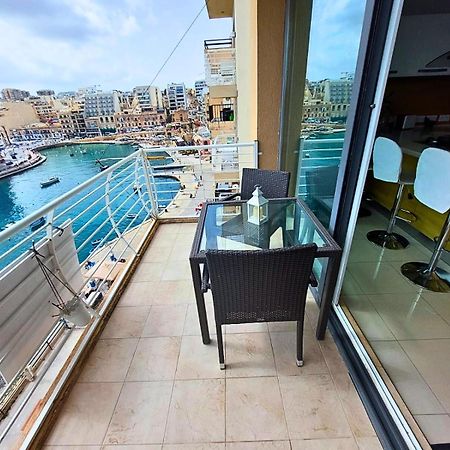 2 Bedroom Seafront Duplex Penthouse In The Heart Of Spinola Bay Saint Julian's Eksteriør bilde