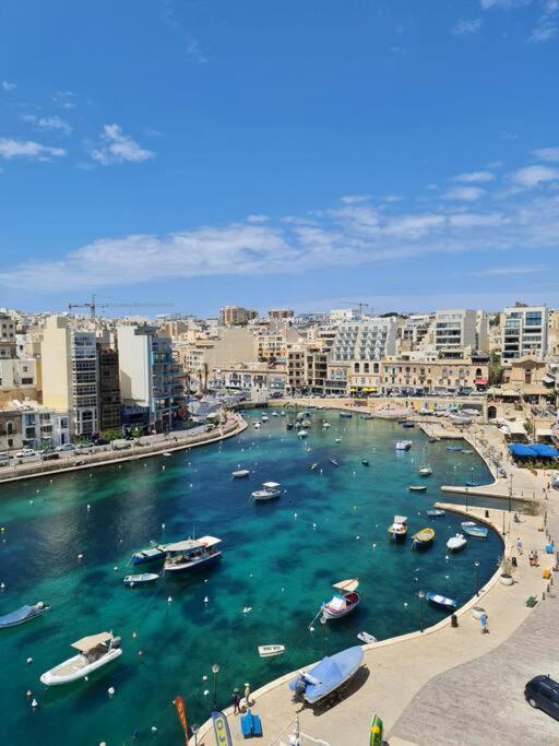 2 Bedroom Seafront Duplex Penthouse In The Heart Of Spinola Bay Saint Julian's Eksteriør bilde